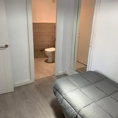 Rooms Parque Cabecera Habitación en casa particular Valencia